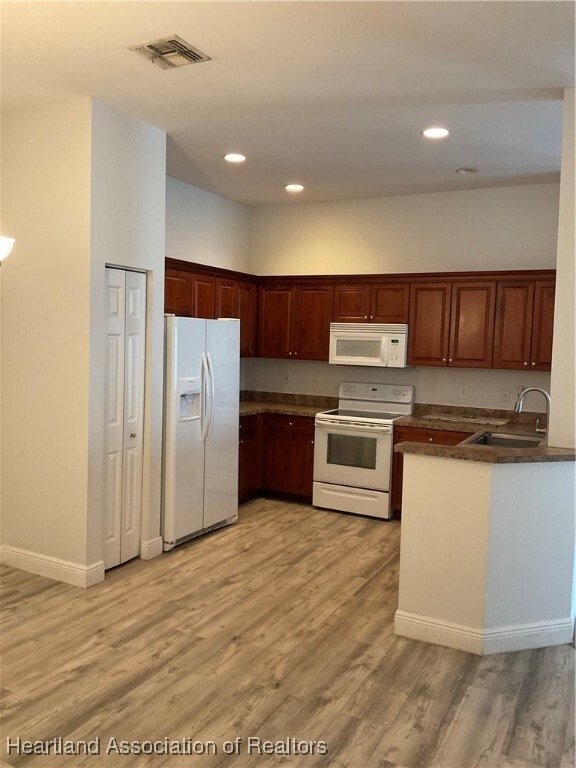 Building Photo - 3806 Peugeot St