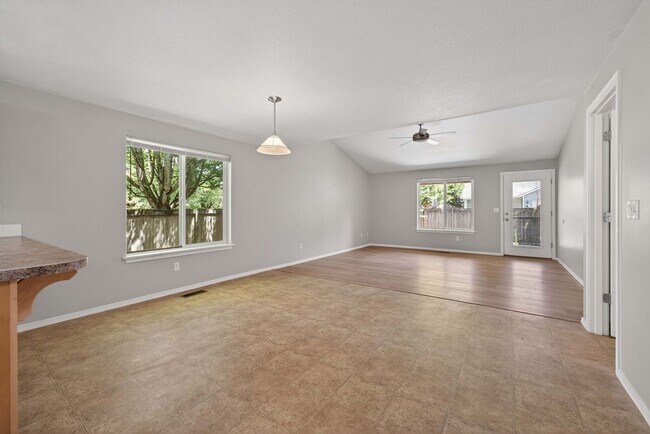 Building Photo - Beautiful Single-Level Home with Private Backyard