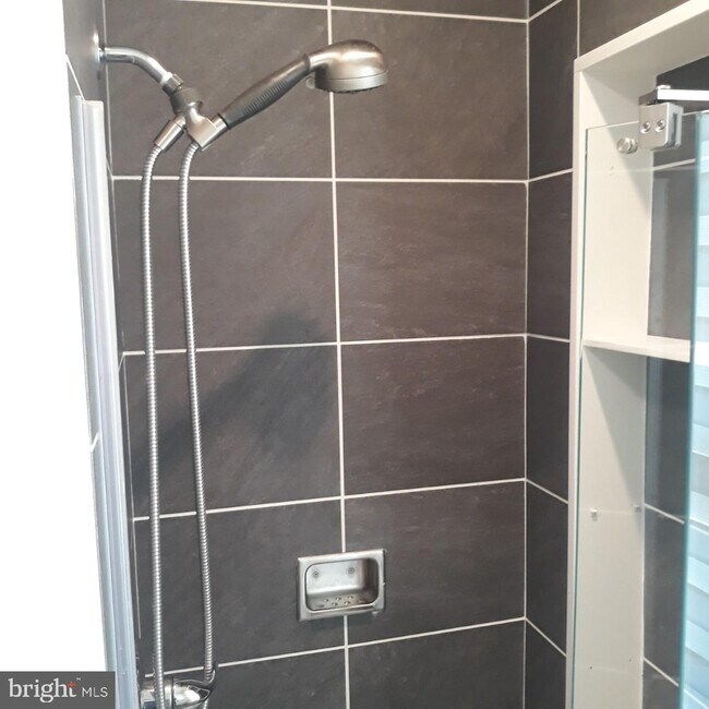 Building Photo - 1201 Penn Ave