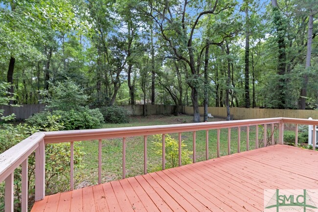 Building Photo - 130 Briarwood Ln