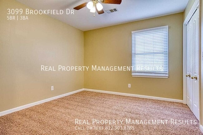 Building Photo - 3099 Brookfield Dr