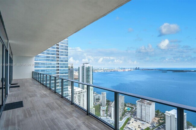 Building Photo - 1451 Brickell Ave
