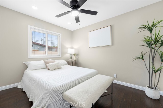 Building Photo - 232 Olive Pl