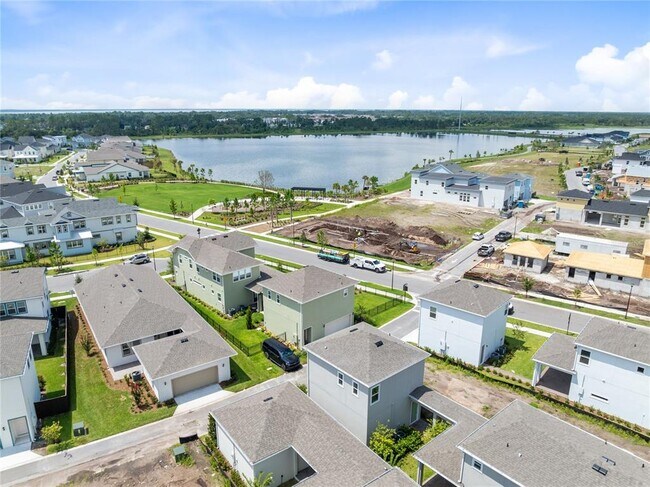 Building Photo - 9711 Undset Aly