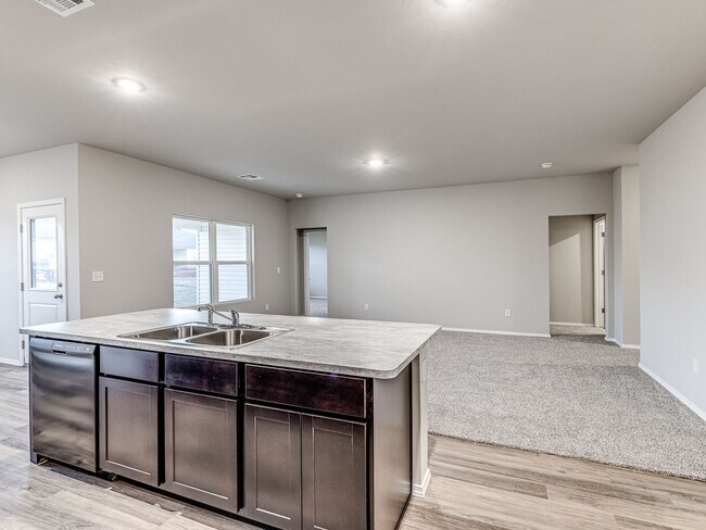 Building Photo - Brand New Construction + 4 bedrooms + Mustang Schools