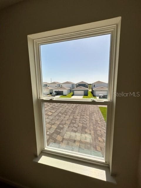 Building Photo - 1933 Summer Serenity Dr