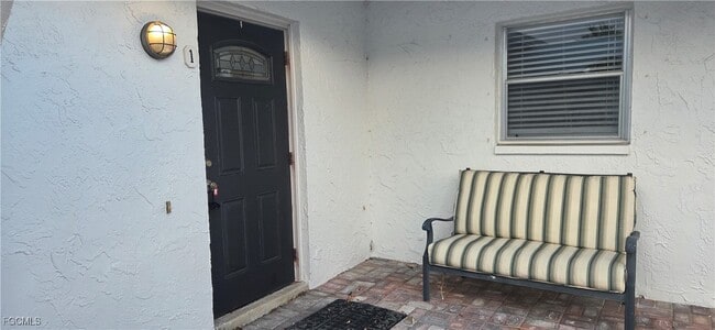 Building Photo - 3609 SE 9th Pl