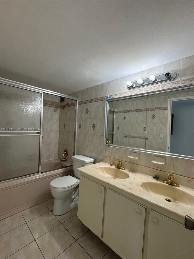 Building Photo - 3180 S Ocean Dr