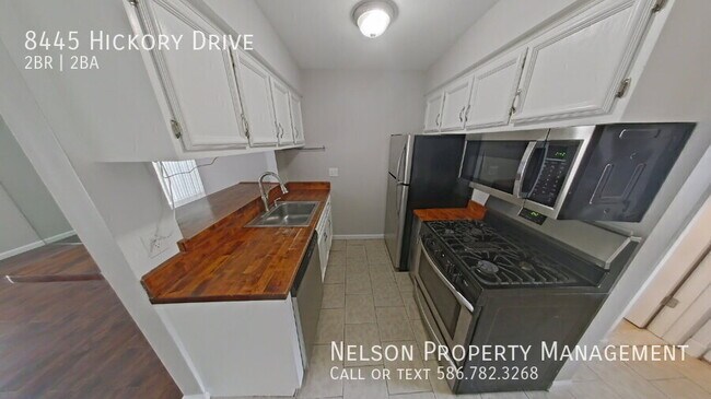 Building Photo - 8445 Hickory Dr