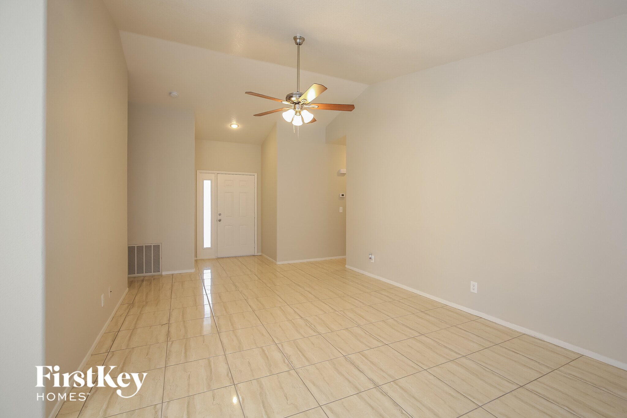 Building Photo - 4912 Breezy Day Dr