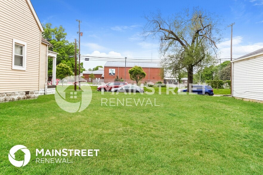 Building Photo - 2913 Dumesnil, Apt #3