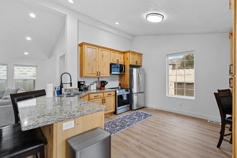 Building Photo - 518 Koneta Ct