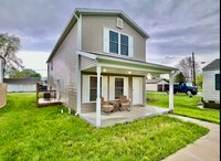 Building Photo - Quiet NEW home Greensburg, Indiana