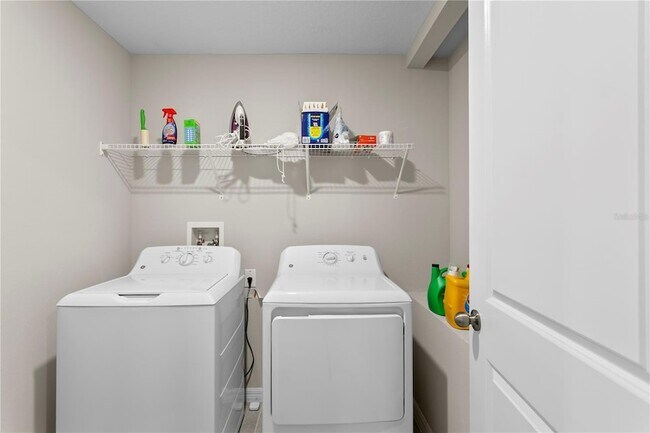 Building Photo - 7109 Paradise Island Ct