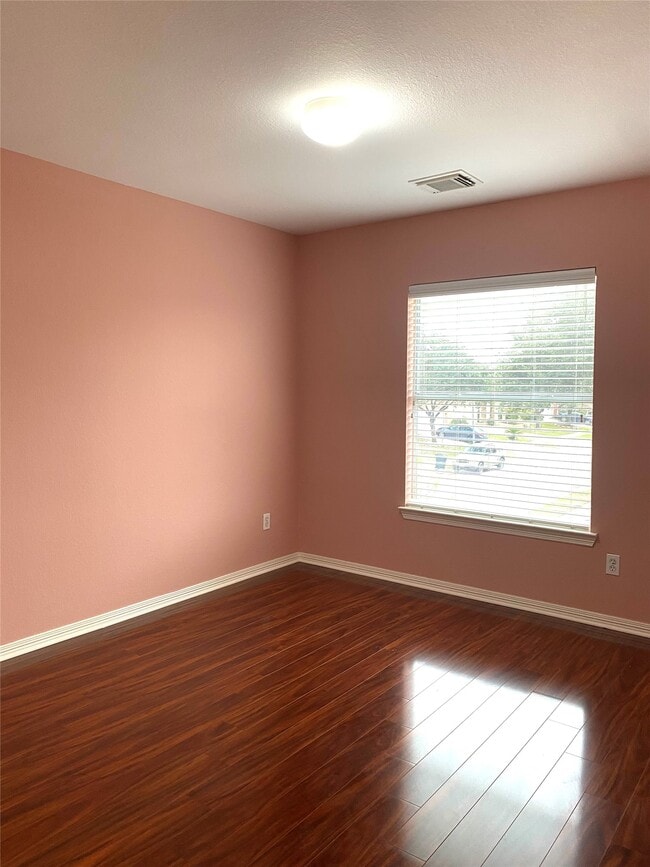 Building Photo - 10231 Turrett Point Ln
