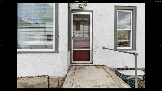 Building Photo - Beautiful 2-Bed 2-Bath Unit in St. Paul - Available Now!