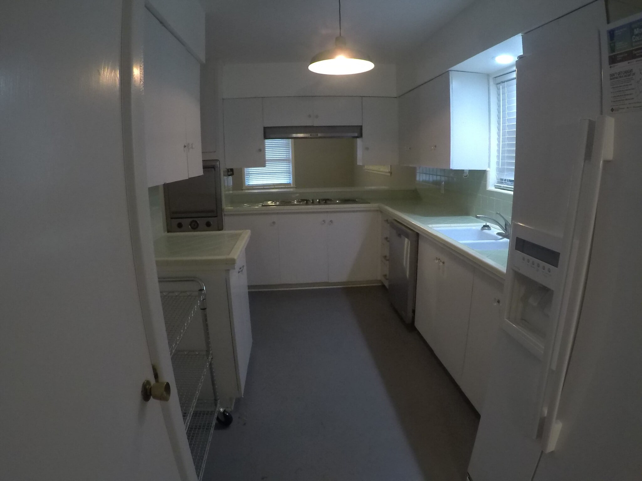 Kitchen - 106 Springwood Ln