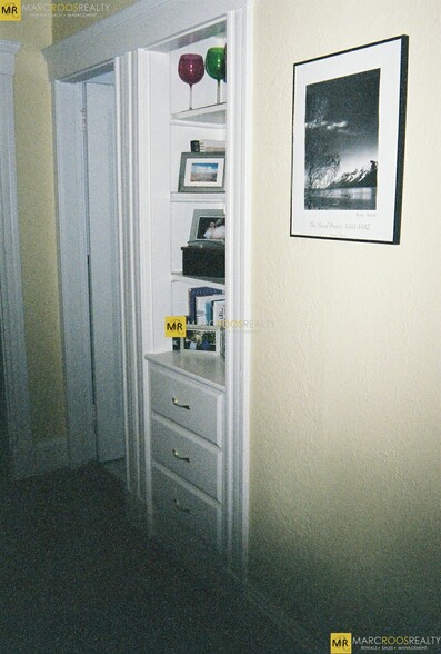 Building Photo - 1999 Commonwealth Ave