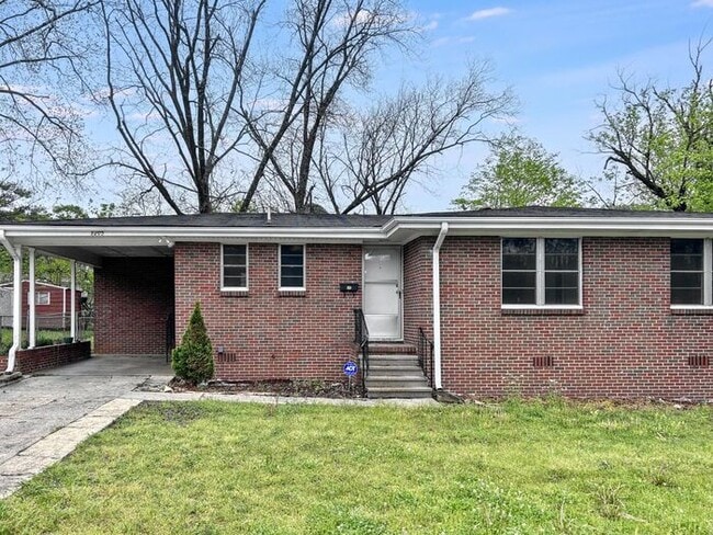 Primary Photo - 1205 Woodward Rd