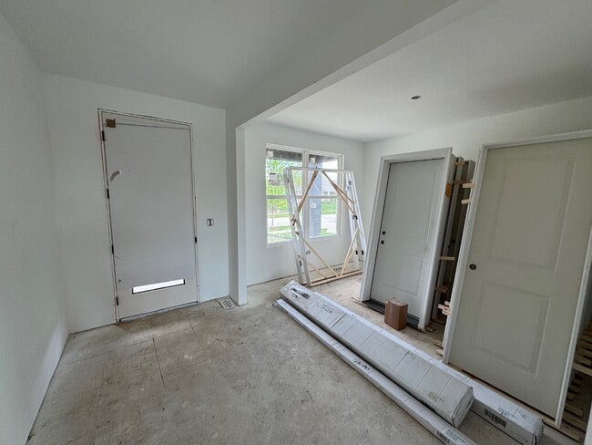 Building Photo - 12428 Limerick Ln