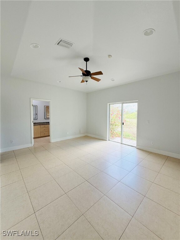 Building Photo - 3465 Everglades Blvd N