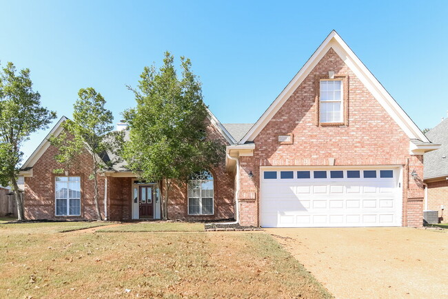 Building Photo - 5033 Thornebrook Cove