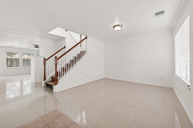 Building Photo - 3807 Brook Garden Ln