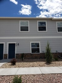 Building Photo - 4691 Pleasant Port View