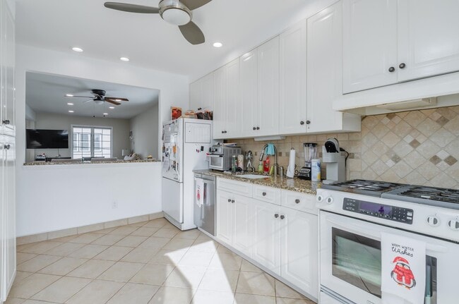 Building Photo - 12 Obrien Ct