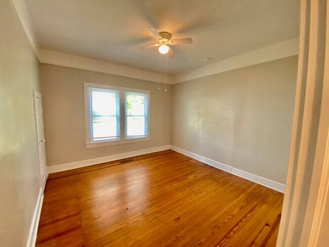 Building Photo - Spacious 2 Bedroom 1 Bathroom House, Just Blocks from Downtown Kannapolis and New Baseball Stadium