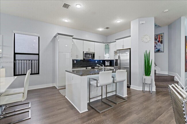 Building Photo - 9786 W 34th Ave