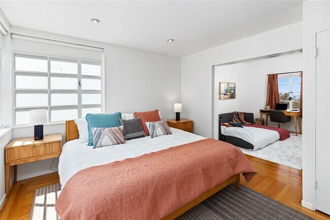 Building Photo - 180 St Germain Ave