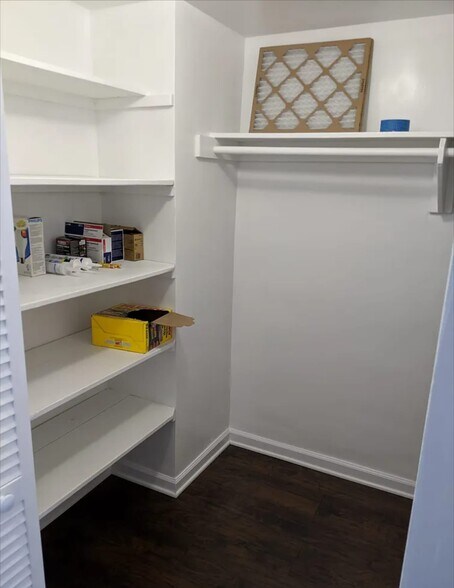 Building Photo - 431 N Armistead St