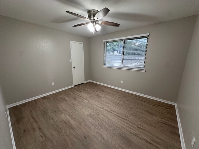 Building Photo - 21302 Park Rock Ln