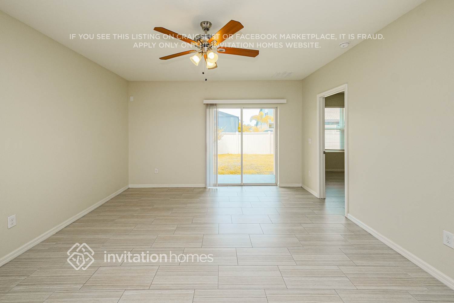 Building Photo - 8004 Pelican Reed Cir