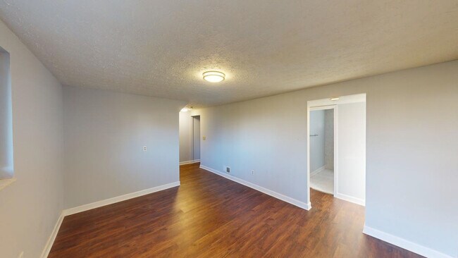 Building Photo - 3801 Adell Rd