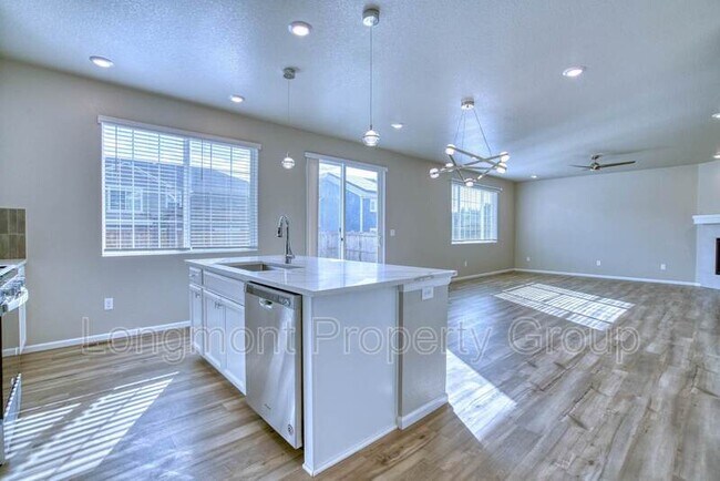 Building Photo - 1032 Sugar Beet Cir