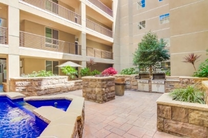 Building Photo - 1465 C St