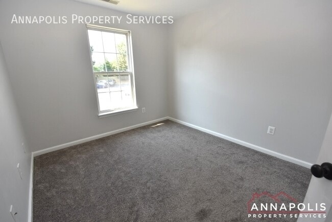 Building Photo - 619 Puritan Ct