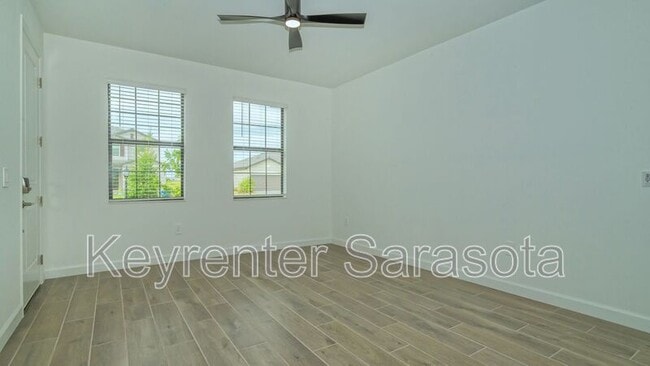 Building Photo - 4873 Seafoam Trl