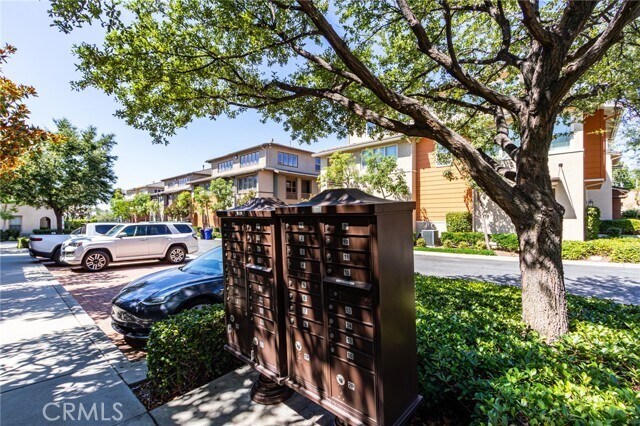 Building Photo - 12336 Hollyhock Dr
