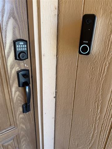 Building Photo - 6436 Stonewater Bend Trail