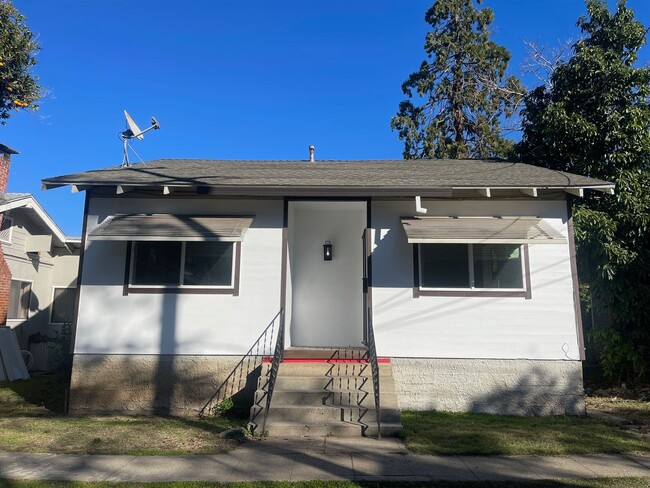 Primary Photo - 3 Bedroom House in Downtown Oroville