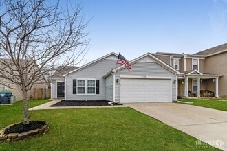 Building Photo - 2368 Bridlewood Dr
