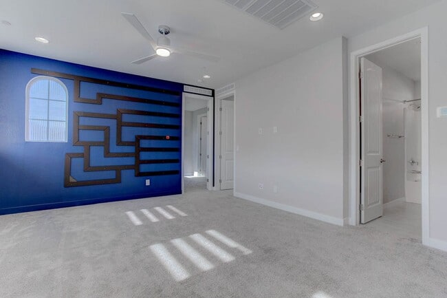 Building Photo - Stylish 3-Bed Home with Loft & EV Charger in Skye Canyon