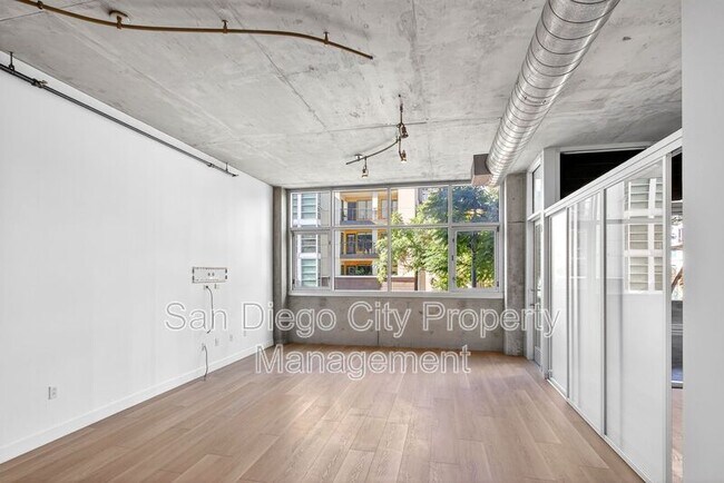 Building Photo - 1025 Island Ave