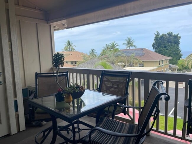 Building Photo - 2 Bedroom, 2 Bath with Full Loft in Alii C...