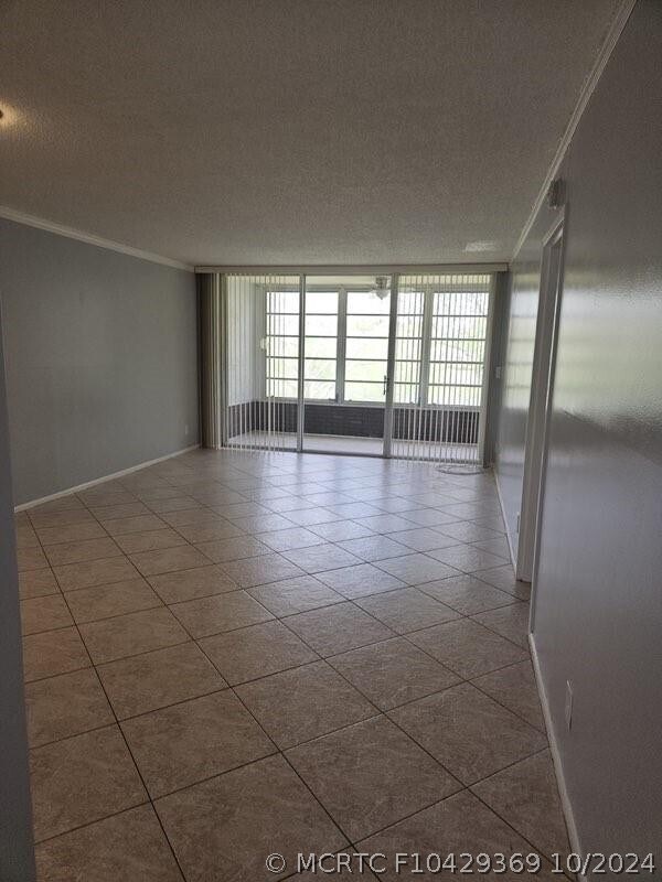 Building Photo - 8370 Sands Point Blvd