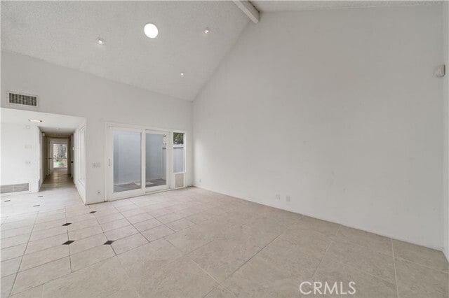 Building Photo - 75 Willow Tree Ln