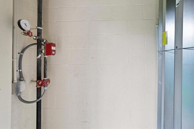 Building Photo - 20292 Lagente Cir